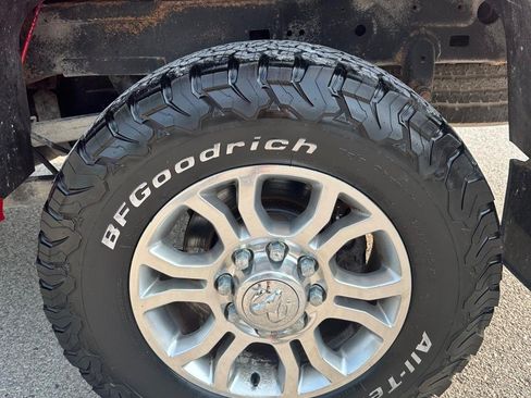 Used 2014 RAM 2500 Laramie AWD/4WD image 10