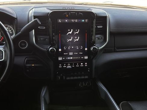 Used 2023 RAM 3500 Laramie image 19
