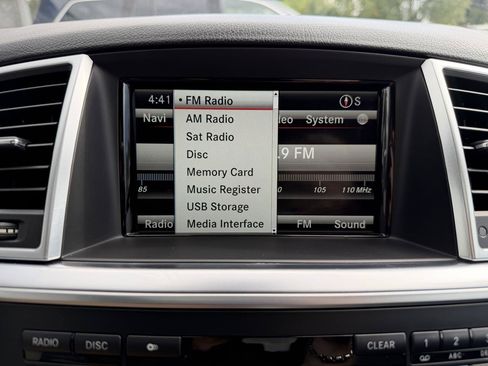 Used 2014 Mercedes-Benz ML 350 4MATIC image 37