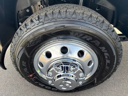 New 2026 RAM 3500 Tradesman w/ Chrome Appearance Group image 29