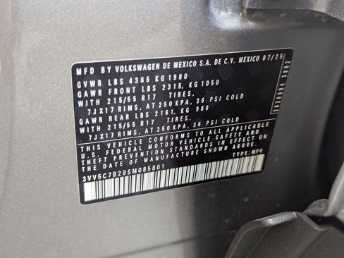 Certified 2025 Volkswagen Taos S FWD image 23