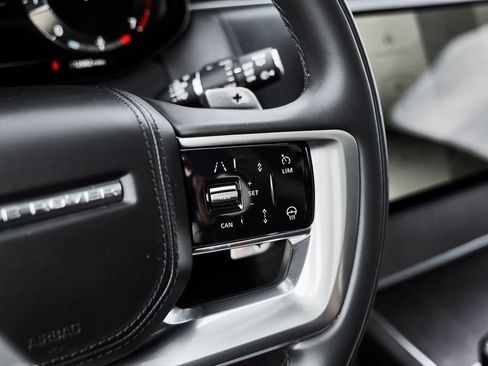 Used 2025 Land Rover Range Rover Long Wheelbase SE image 57