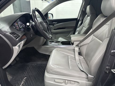 Used 2017 Acura MDX FWD image 19