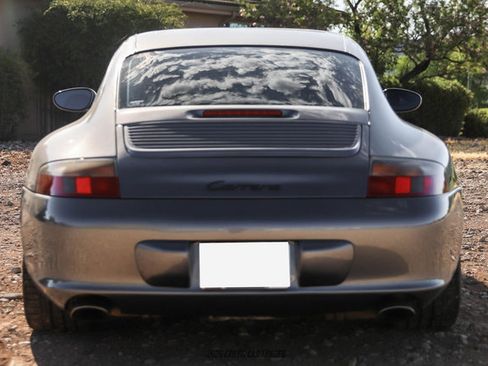 Used 2003 Porsche 911 Carrera RWD image 7