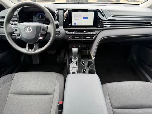 Used 2026 Toyota Camry LE FWD image 21