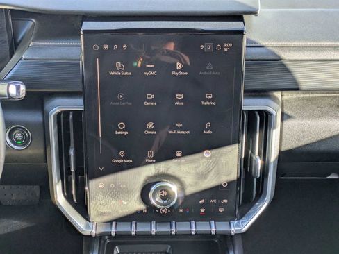 Used 2025 GMC Acadia Elevation w/ Elevation Premium Package image 27