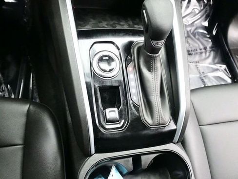 Used 2023 Chevrolet Colorado W/T w/ Advanced Trailering Package image 20