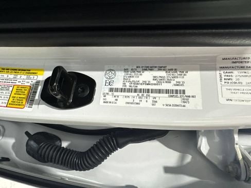 Used 2021 Ford F150 Lariat w/ Equipment Group 502A High AWD/4WD image 42