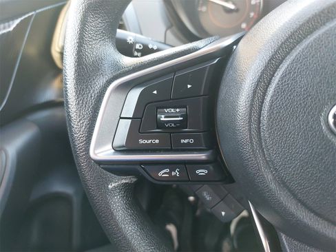 Used 2023 Subaru Crosstrek 2.0i image 16