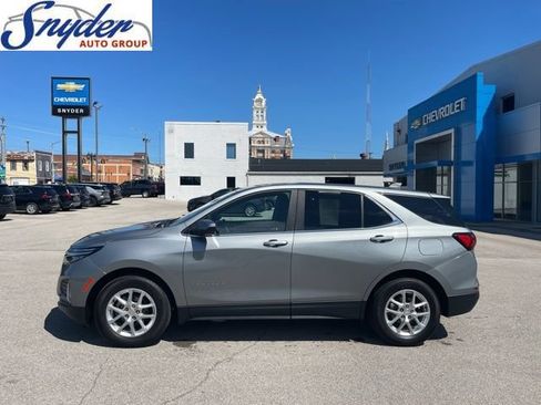 Used 2023 Chevrolet Equinox LT FWD image 1