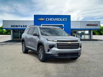 Certified 2025 Chevrolet Traverse LT