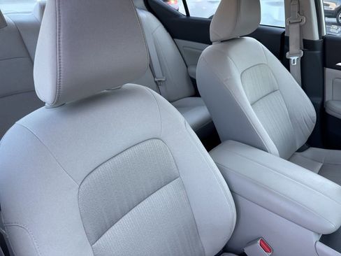 Certified 2022 Nissan Altima 2.5 SV image 19