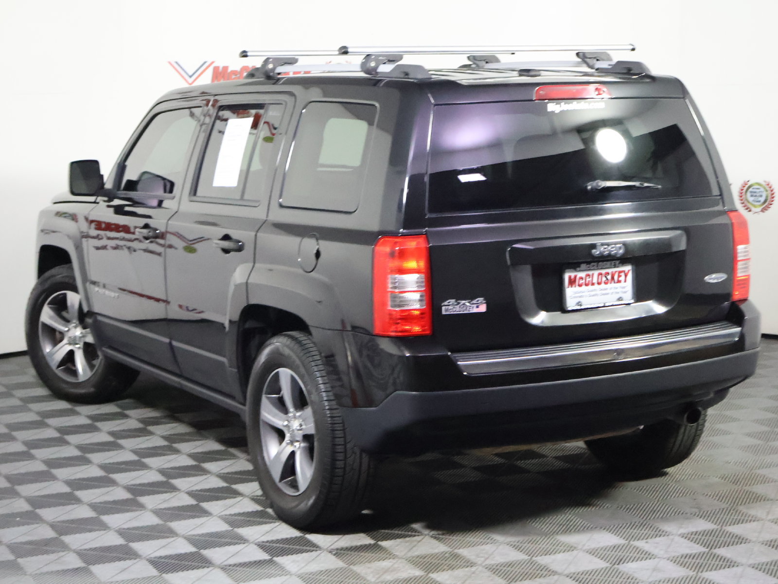 Used 2016 Jeep Patriot High Altitude AWD/4WD image 11