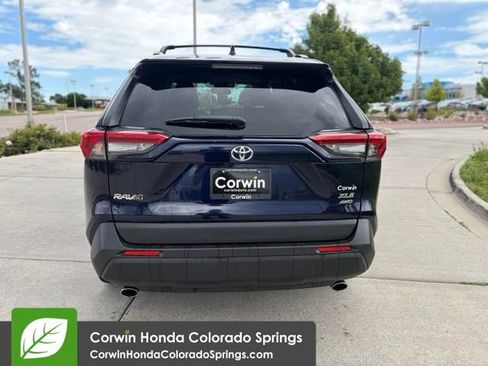 Used 2019 Toyota RAV4 XLE Premium w/ Cold Weather Package AWD/4WD image 11