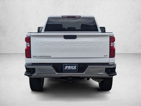 Used 2023 Chevrolet Silverado 2500 LT w/ Convenience Package image 6