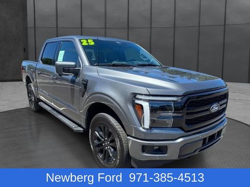 Used 2025 Ford F150 Lariat AWD/4WD image 3
