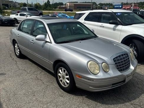 Used 2005 Kia Amanti FWD image 2