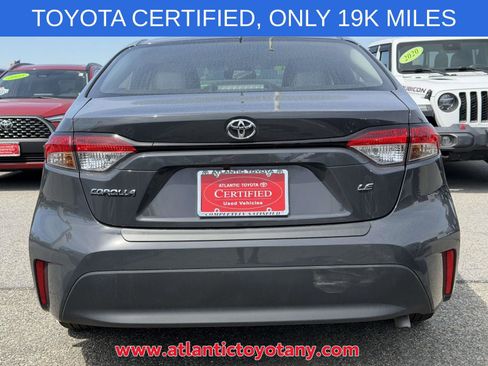 Used 2024 Toyota Corolla LE FWD image 37
