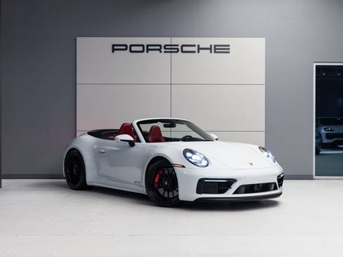 Certified 2022 Porsche 911 Carrera 4 GTS AWD/4WD image 11