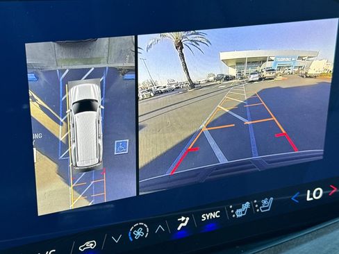 New 2026 Chevrolet Suburban High Country image 20