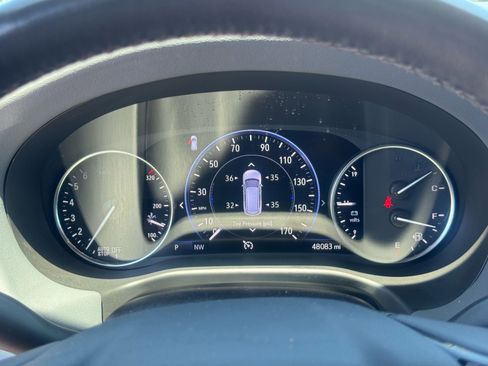 Used 2024 Buick Enclave Premium image 23