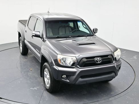 Used 2015 Toyota Tacoma 4x4 Double Cab image 37