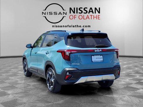 Used 2025 Kia Seltos S FWD image 3