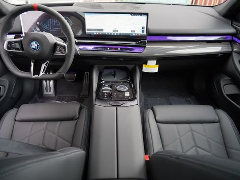New 2026 BMW i5 M60 AWD/4WD image 13
