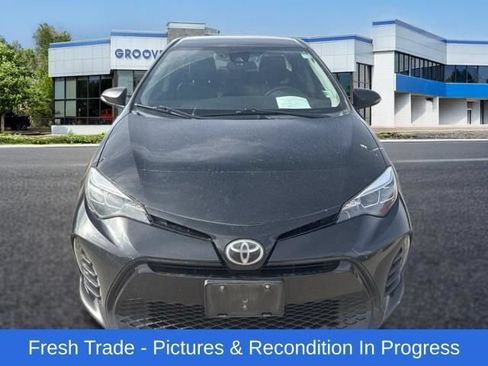 Used 2017 Toyota Corolla SE w/ Carpet Mat Package (TMS) FWD image 9