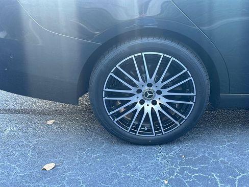 New 2026 Mercedes-Benz C 300 4MATIC Sedan image 20