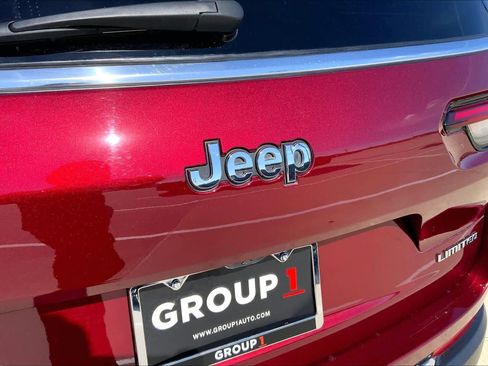 Used 2021 Jeep Grand Cherokee L Limited image 30