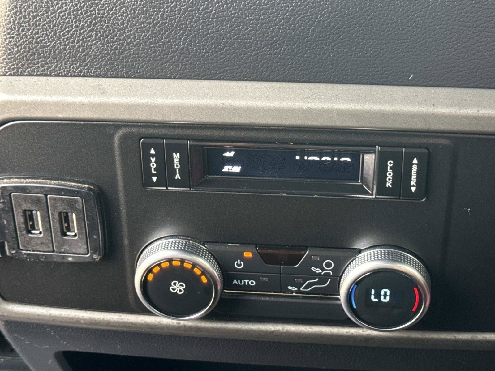 Used 2020 Ford Expedition XLT AWD/4WD image 33