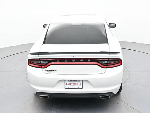 Used 2016 Dodge Charger SXT w/ Plus Group image 27