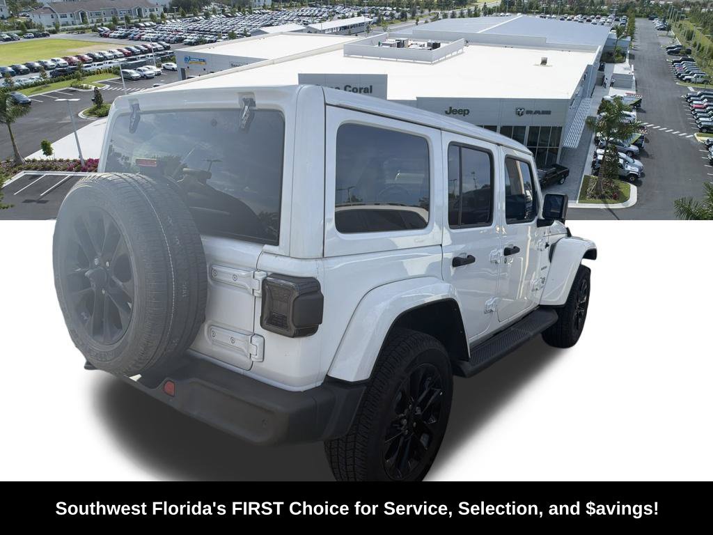 Used 2021 Jeep Wrangler Unlimited Sahara w/ Cold Weather Group AWD/4WD image 2