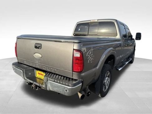 Used 2012 Ford F250 Lariat w/ Lariat Interior Pkg image 8