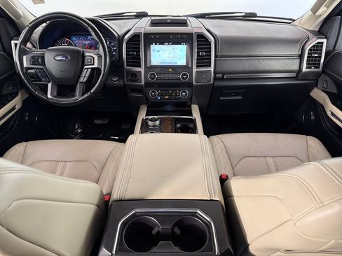 Used 2019 Ford Expedition Platinum AWD/4WD image 26