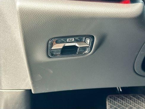 Certified 2026 Mercedes-Benz E 350 Sedan image 10