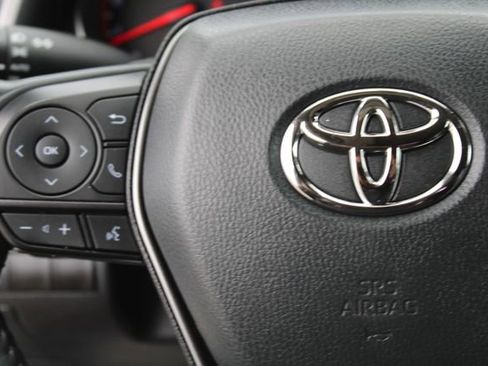 Used 2023 Toyota Camry XSE FWD image 17