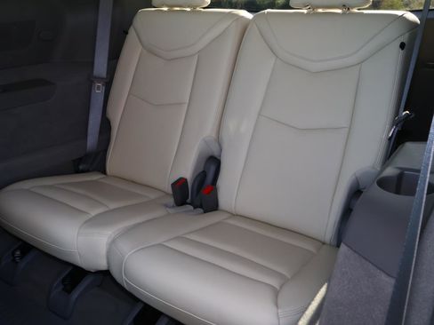 Used 2024 Cadillac XT6 Premium Luxury w/ Technology Package image 19