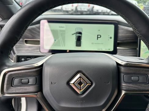 Used 2022 Rivian R1T Launch Edition image 23