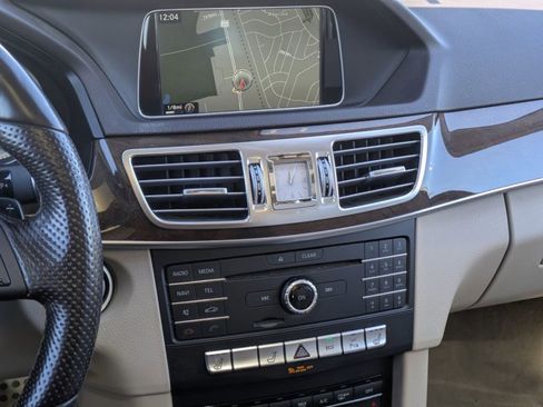Used 2016 Mercedes-Benz E 350 E 350 Luxury image 11