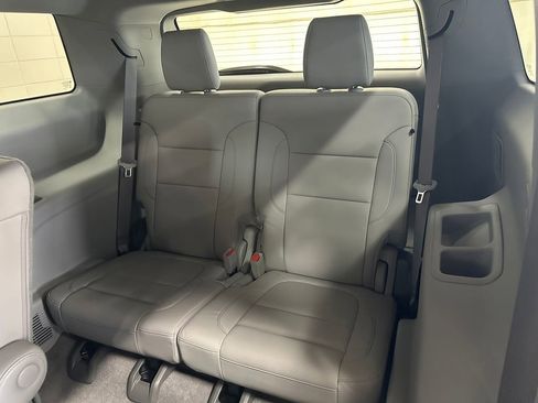 Used 2020 GMC Acadia SLT image 39