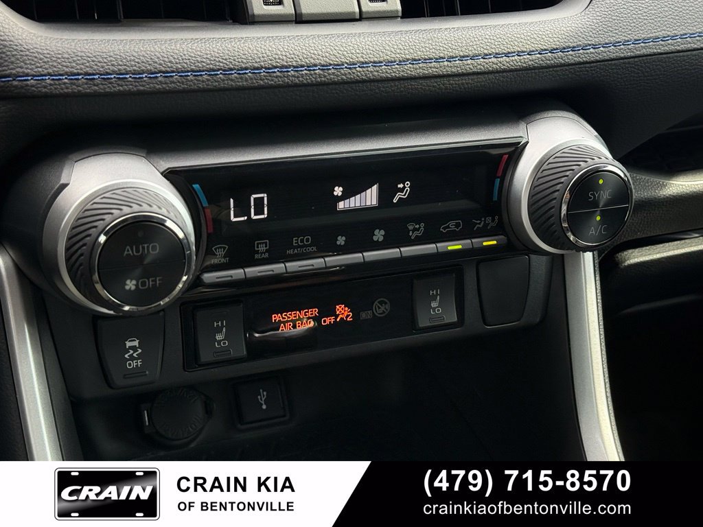 Used 2021 Toyota RAV4 XSE AWD/4WD image 17