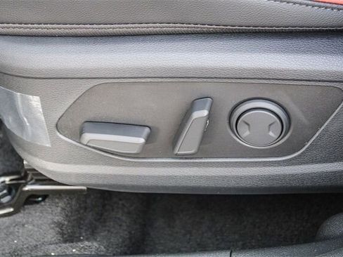 Used 2025 Kia Sportage SX Prestige image 27