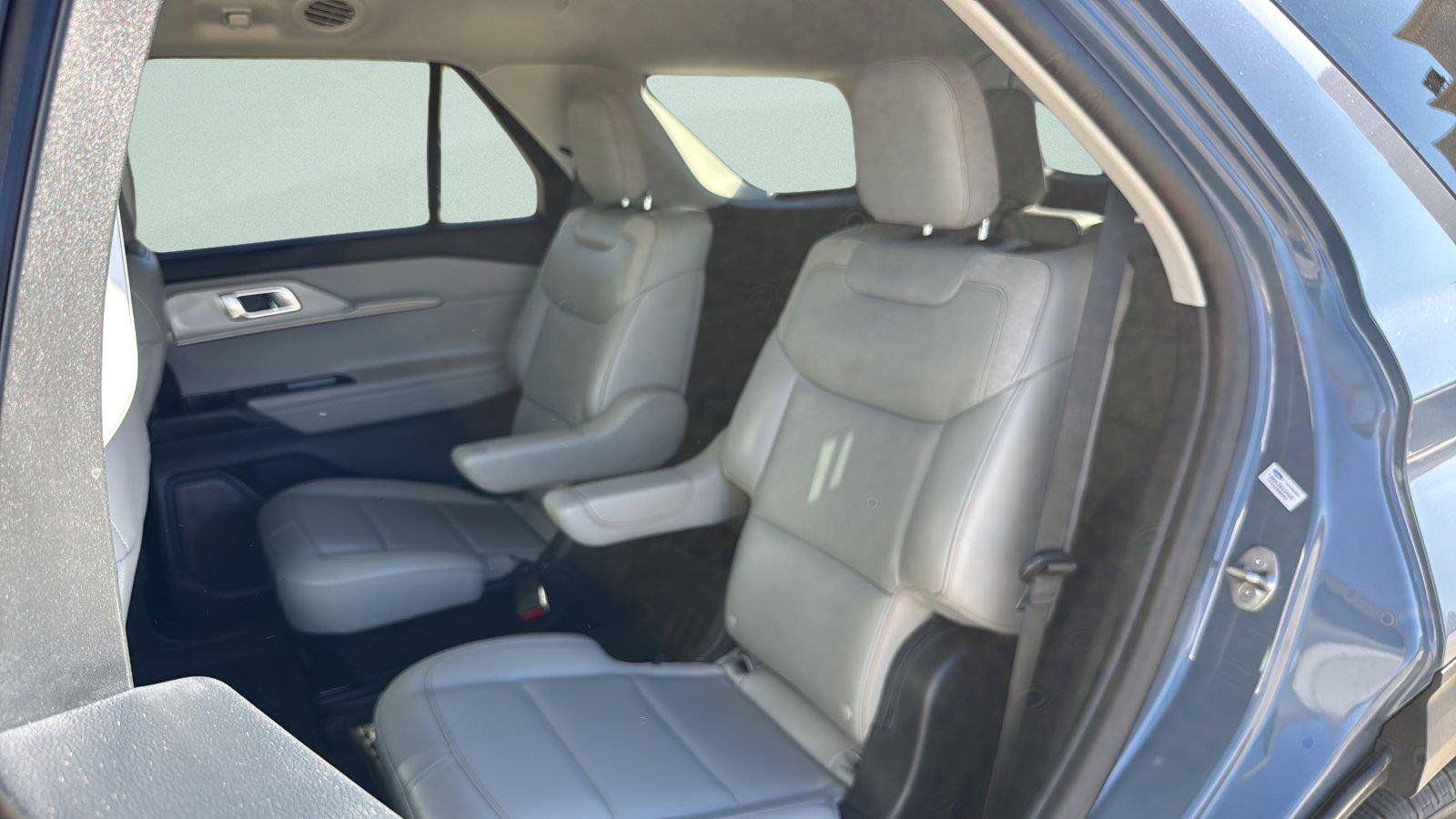 Used 2026 Ford Explorer Active w/ Active Comfort Package RWD image 25