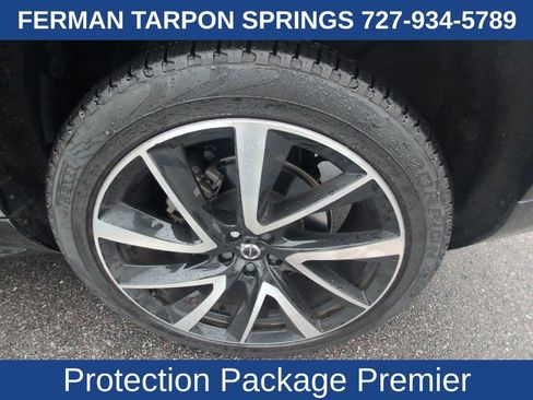 Certified 2023 Volvo XC90 B5 Plus w/ Protection Package Premier image 7