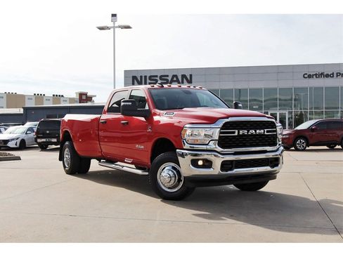 Used 2024 RAM 3500 Big Horn image 1