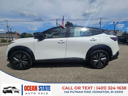 Used 2024 Nissan Ariya AWD image 2