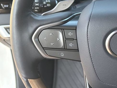 Used 2023 Lexus RX 350 w/ Accessory Package (Z1) AWD/4WD image 27