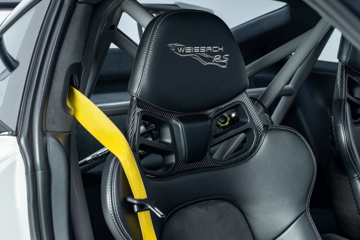 Used 2018 Porsche 911 GT2 RS RWD image 83